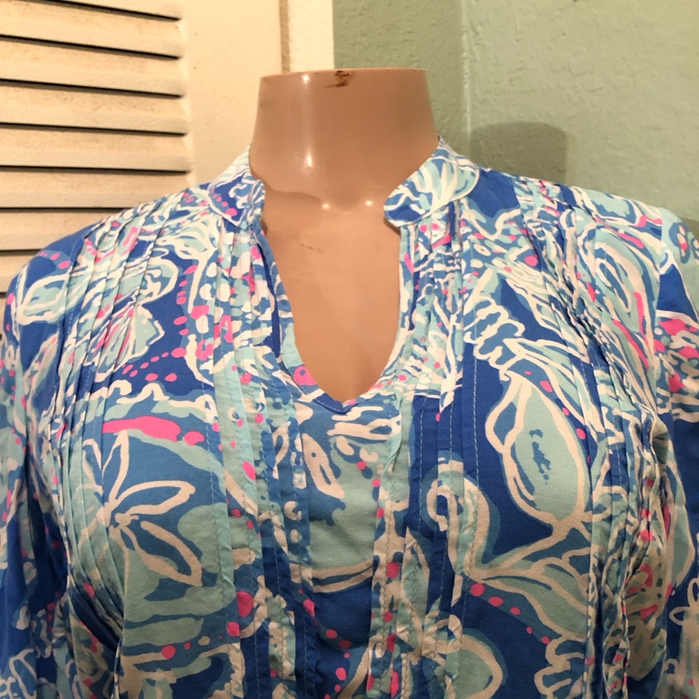 Lilly Pulitzer - Picture 2 of 4